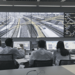 découvrez des pistes pour une gouvernance nationale innovante visant à harmoniser le pluralisme ferroviaire et améliorer la coordination du secteur.